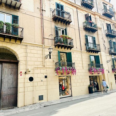 Casa Vittoria Hotel Palermo Exterior foto